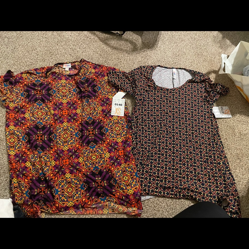 LuLaRoe lot- 2 Irmas XS and 2 leggings OS